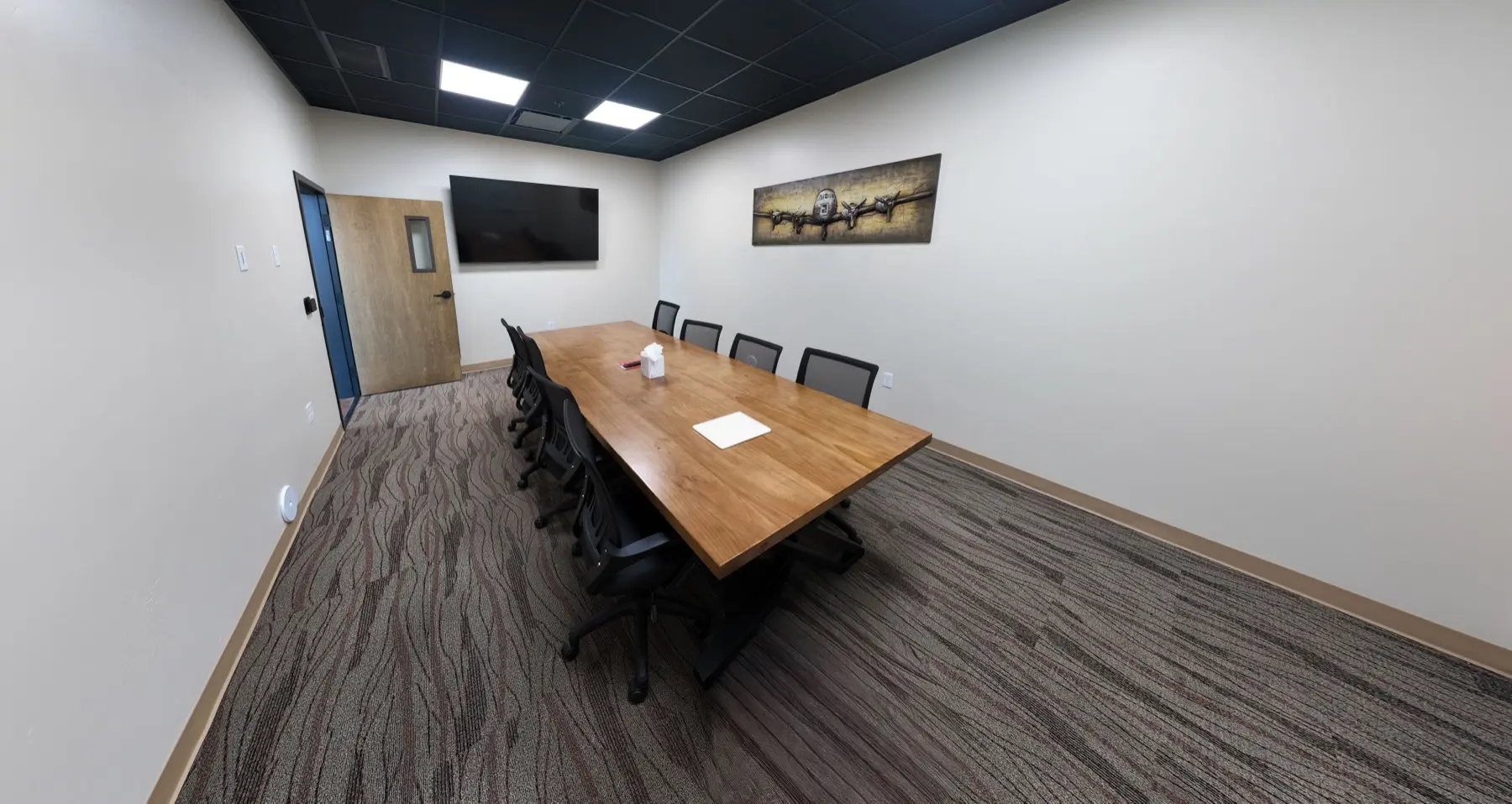 Conference room amenity at Sandstone Aviation.