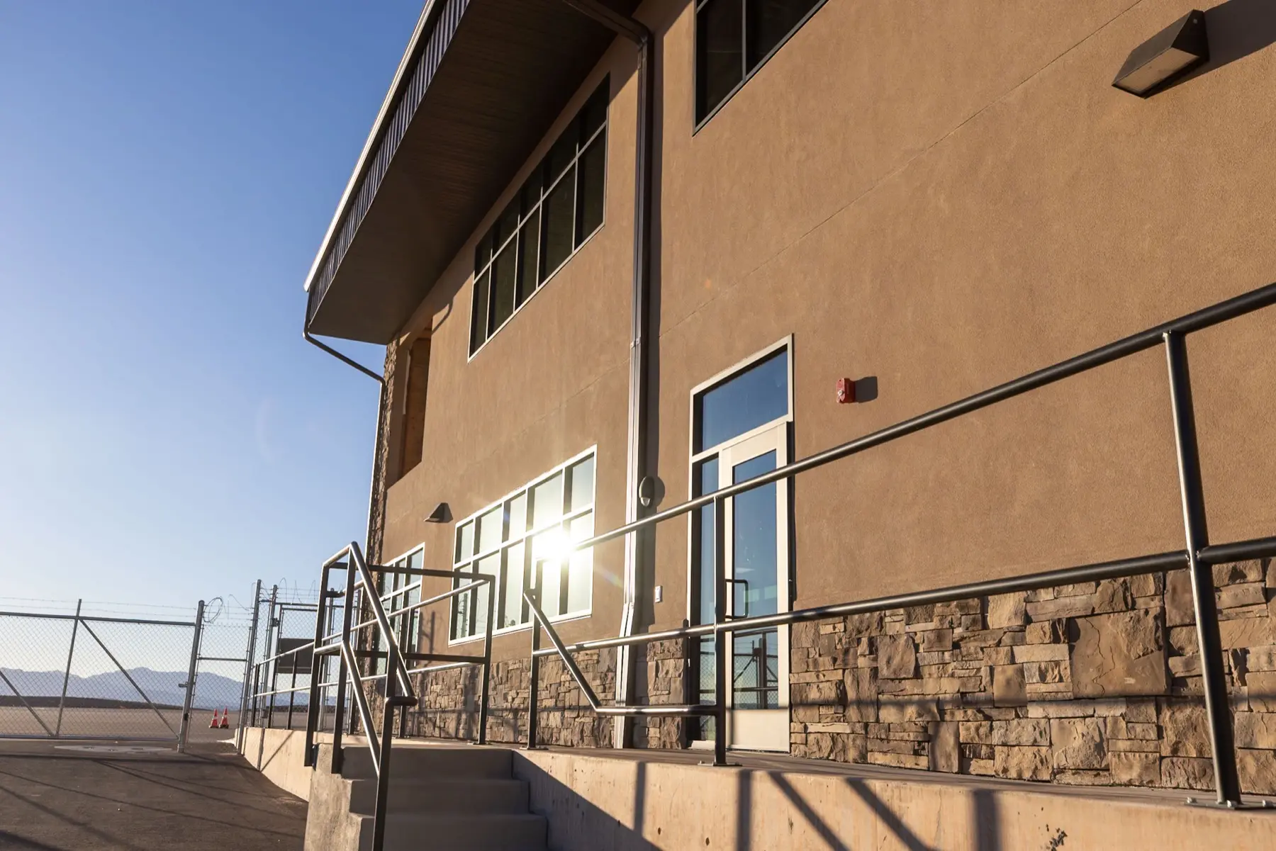 Ramp-side exterior access at Sandstone Aviation.