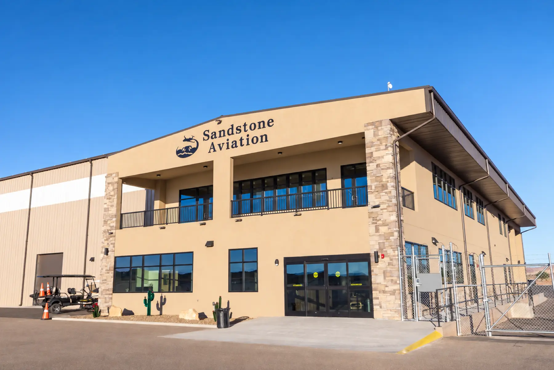 Runway-side exterior of Sandstone Aviation in St. George, Utah.