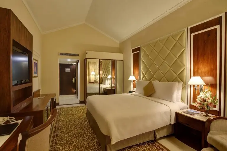 Furnished hotel guest room